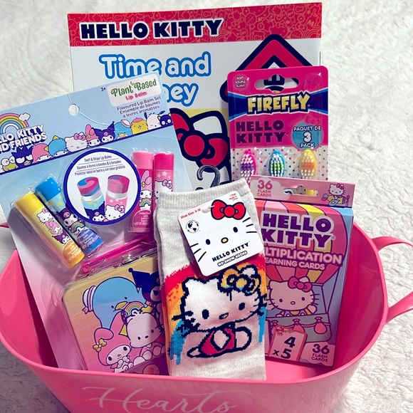 Hello Kitty Bundle - Picture 2 of 12